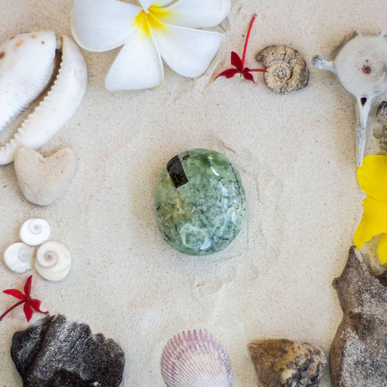 Prehnite Palmstone