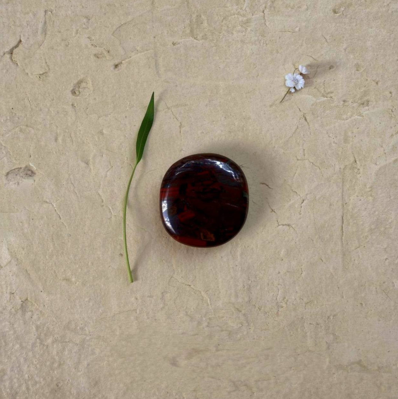 Muggle Stone Palmstone