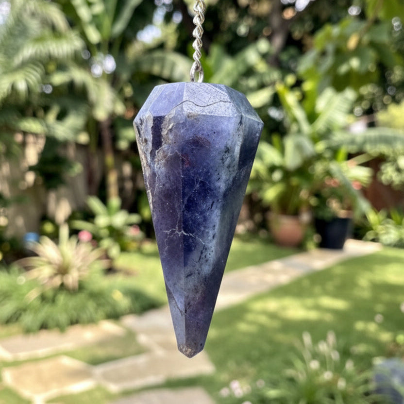 Iolite Pendulum