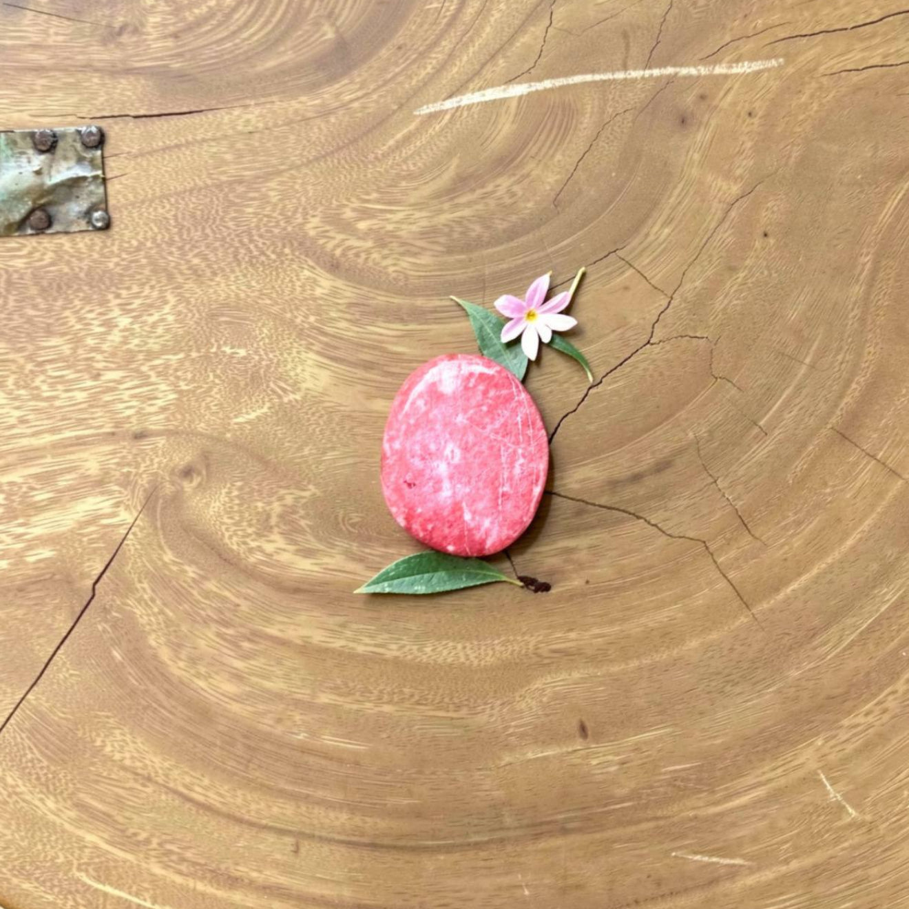Thulite Palmstone